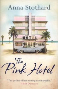 Omslagsbild: The pink hotel av 