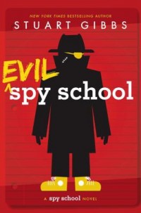 Omslagsbild: Evil spy school av 