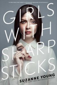 Omslagsbild: Girls with sharp sticks av 