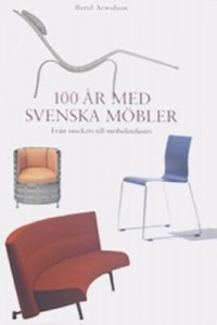 Omslagsbild: 100 år med svenska möbler av 