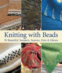 Omslagsbild: Knitting with beads av 