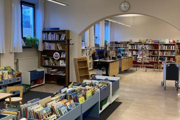 Interiör på Stora Essingens bibliotek